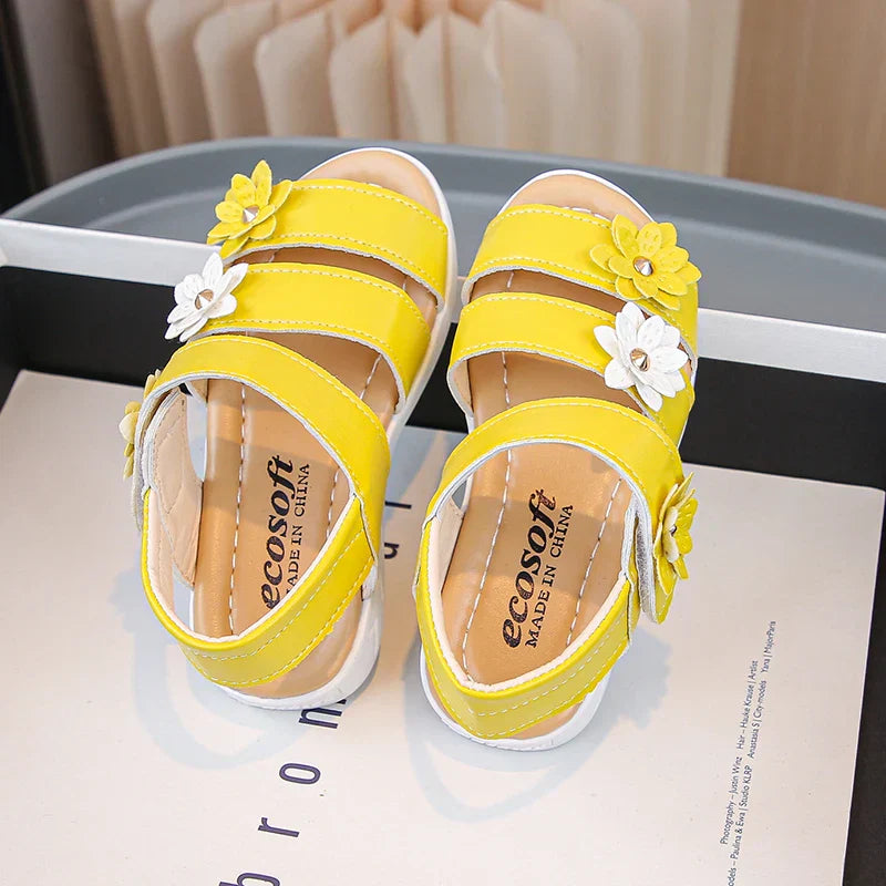 Girls' Stylish Floral Gladiator Sandals for Summer Adventures