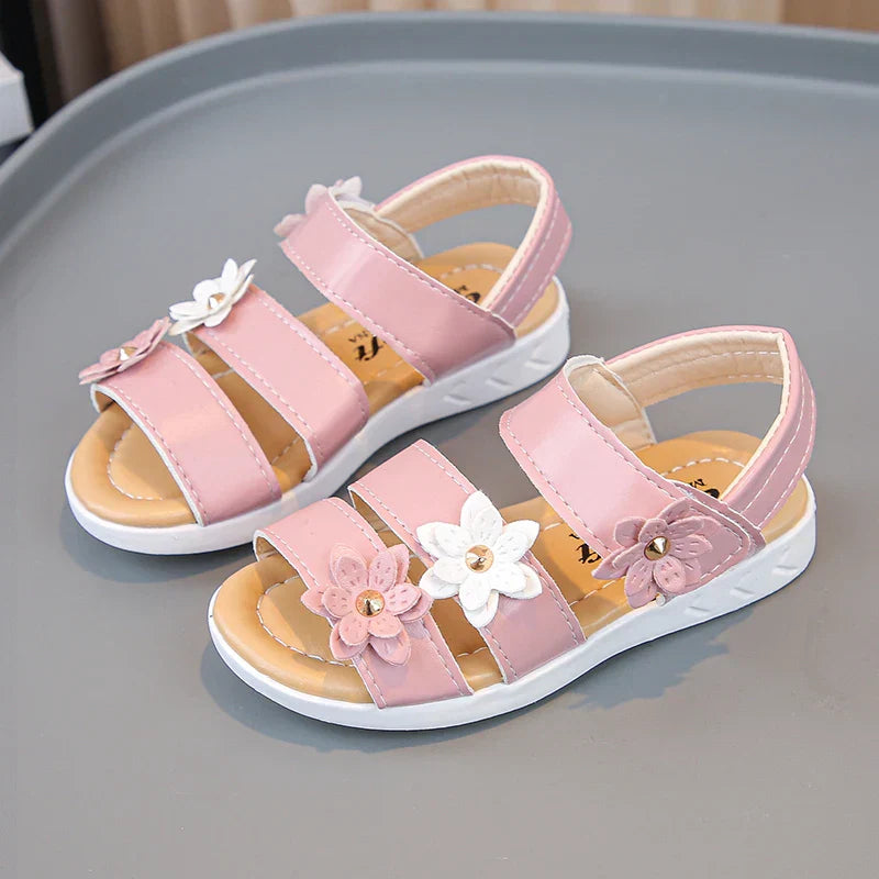 Girls' Stylish Floral Gladiator Sandals for Summer Adventures