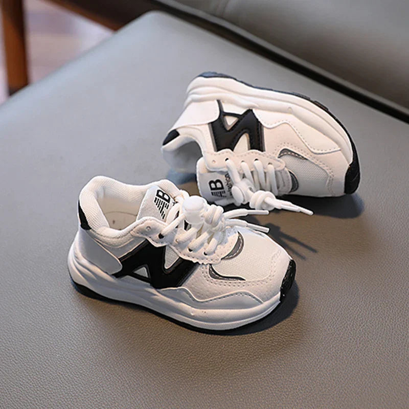 Fashionable Soft Sneakers for Kids - Unisex Sports Running Shoes