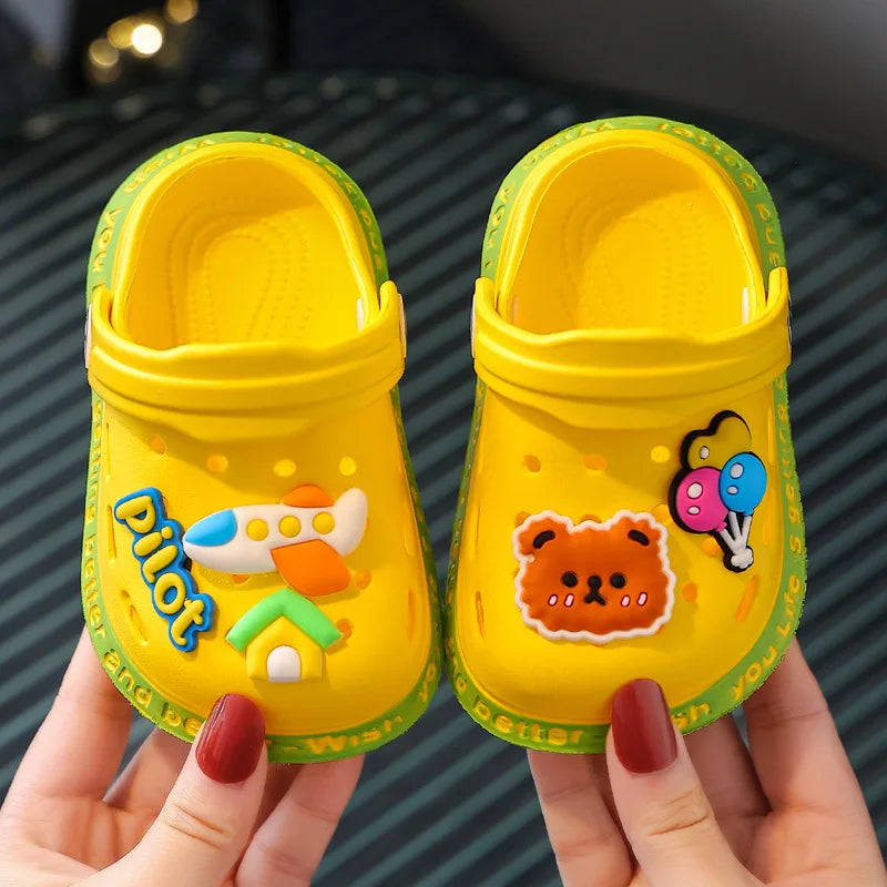 Kids Lightweight Breathable Cartoon Garden Clogs